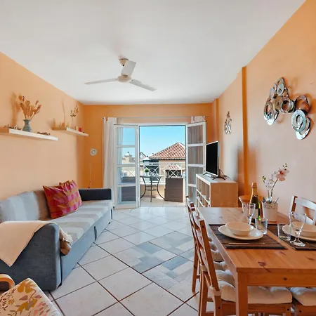 Benimar 28 Адехе